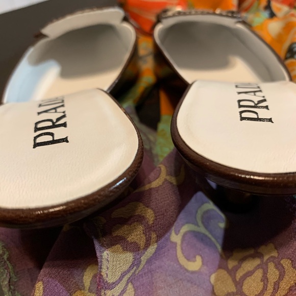 Timeless - Picture 8 of 8